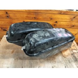 Et st shovel tasker, ikke pne men hele.