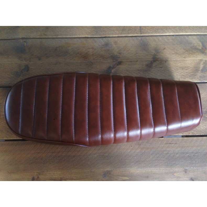 CLASSIC BRAT SDE TUCK ROLL SDE VINTAGE BROWN 85