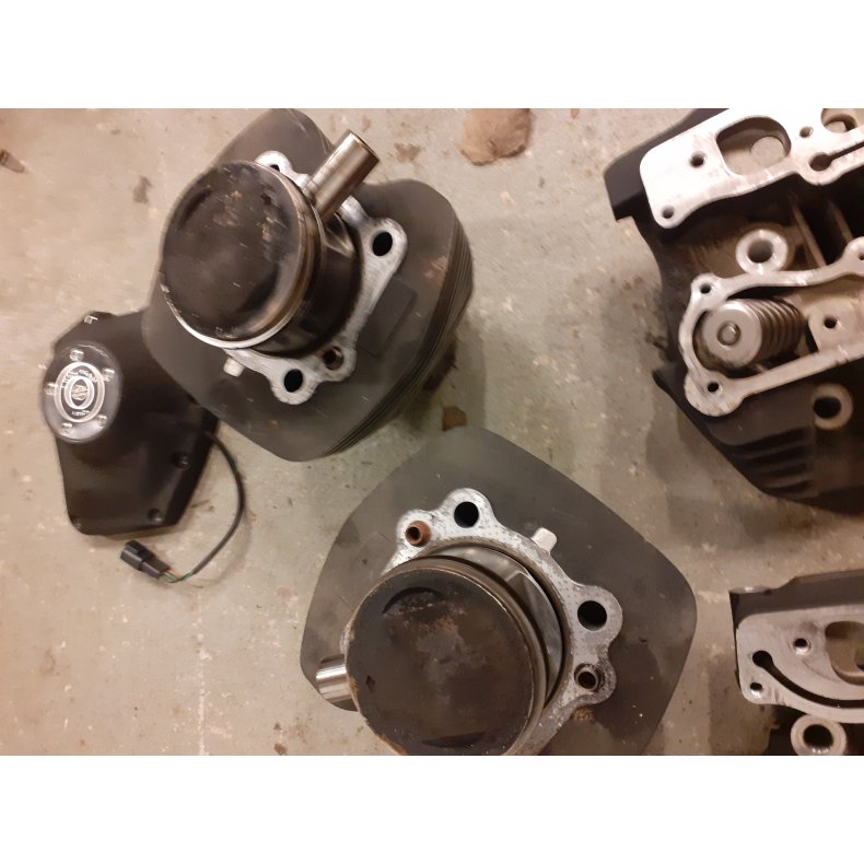 komplet tcb 88" motor, mangler blok.