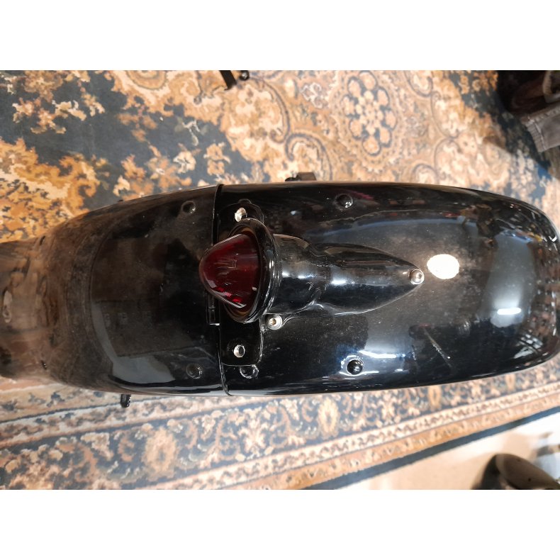 Bagskrm taget af en 2008 softail crossbones