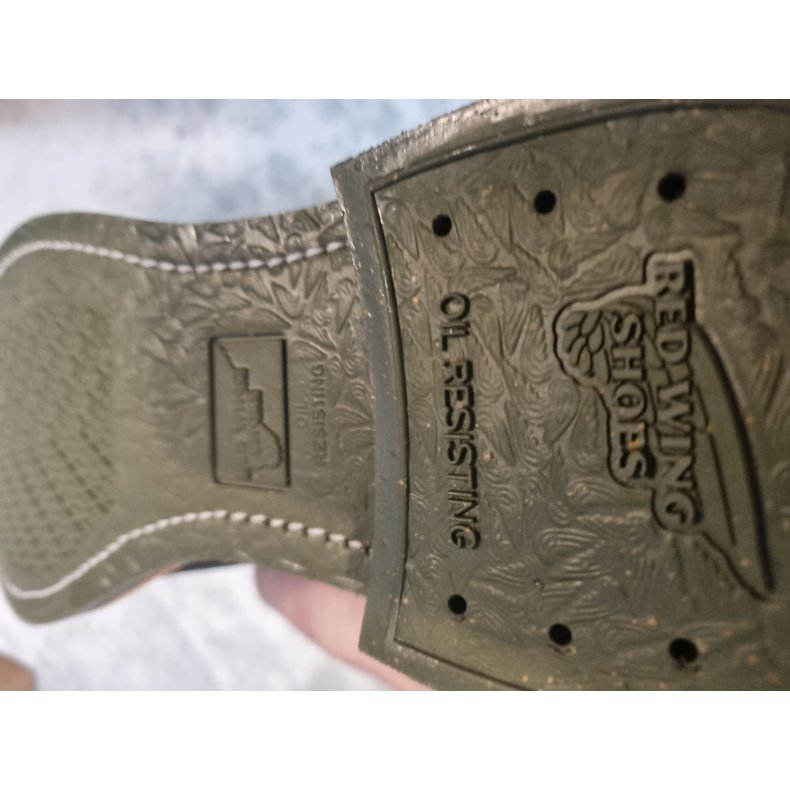 RED WING SHOES IRON RANGER STYLE NO. 4331 SPECIALMODEL