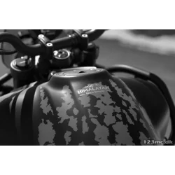 Royal Enfield Himalayan 450 Mana Black