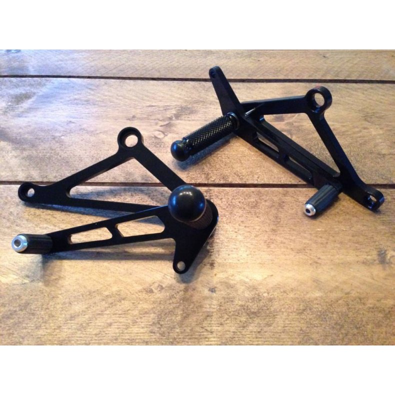 UNIVERSAL REARSET BLACK TYPE 1