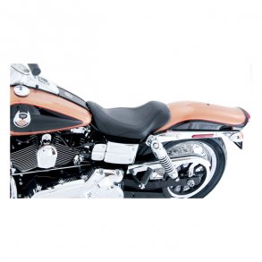 MUSTANG TRIPPER SOLO SEAT 04-05