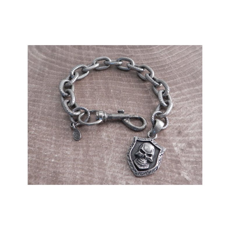 AMIGAZ LINK HACK BRACELET SKULL SHIELD chain length 8"; steel chain with knight hack antique finish;