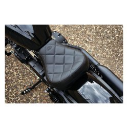 MUSTANG STANDARD TOURING SOLO SEAT , Fits: > 18-21 Indian Scout Bobber