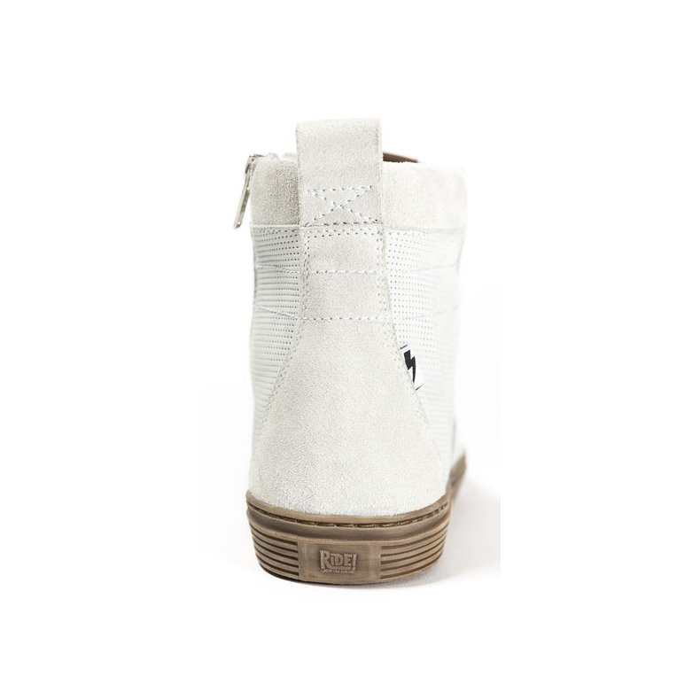 JOHN DOE MOTORCYCLE KEVLAR SNEAKERS. NEO WHITE/ BROWN CE APPR.