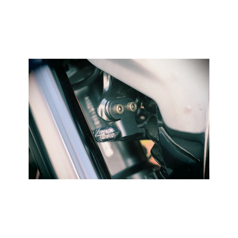 CULT-WERK, FRONT TURN SIGNAL BRACKETS. BLACK, 