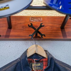 Trip Machine Twin helmet hanger