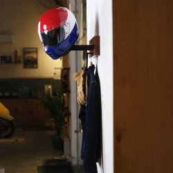 Trip Machine Twin helmet hanger