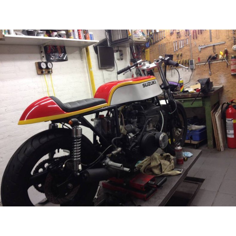 CAFE RACER DIAMOND SDE BLACK TYPE 27