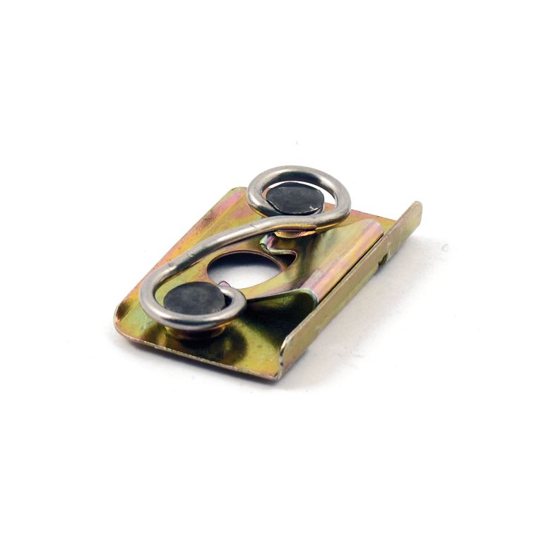 Saddlebag receptacle Used to mount saddlebags to bag supports. 