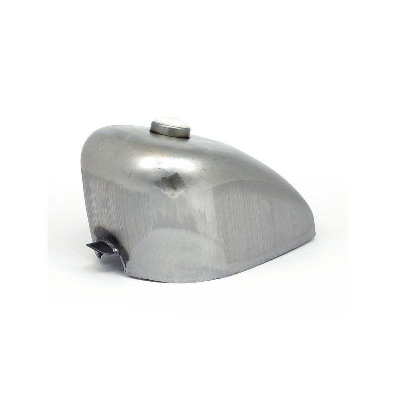 GASTANK, CUSTOM LOW TUNNEL, 2.8 GALLON 3/8 INCH NPT THREADED GAS TANK