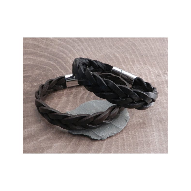 AMIGAZ LEATHER BRAIDED BRACELETT WITH BAR CLAMP BLACK