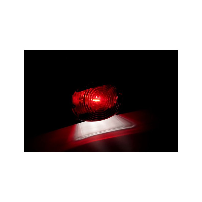 OVAL TAILLIGHT