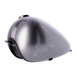 AXED GAS TANK, 2.2 GALLON. SINGLE GAS CAP Small 2.2 gallon (8.3 liter)