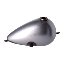AXED GAS TANK, 2.2 GALLON. SINGLE GAS CAP Small 2.2 gallon (8.3 liter)
