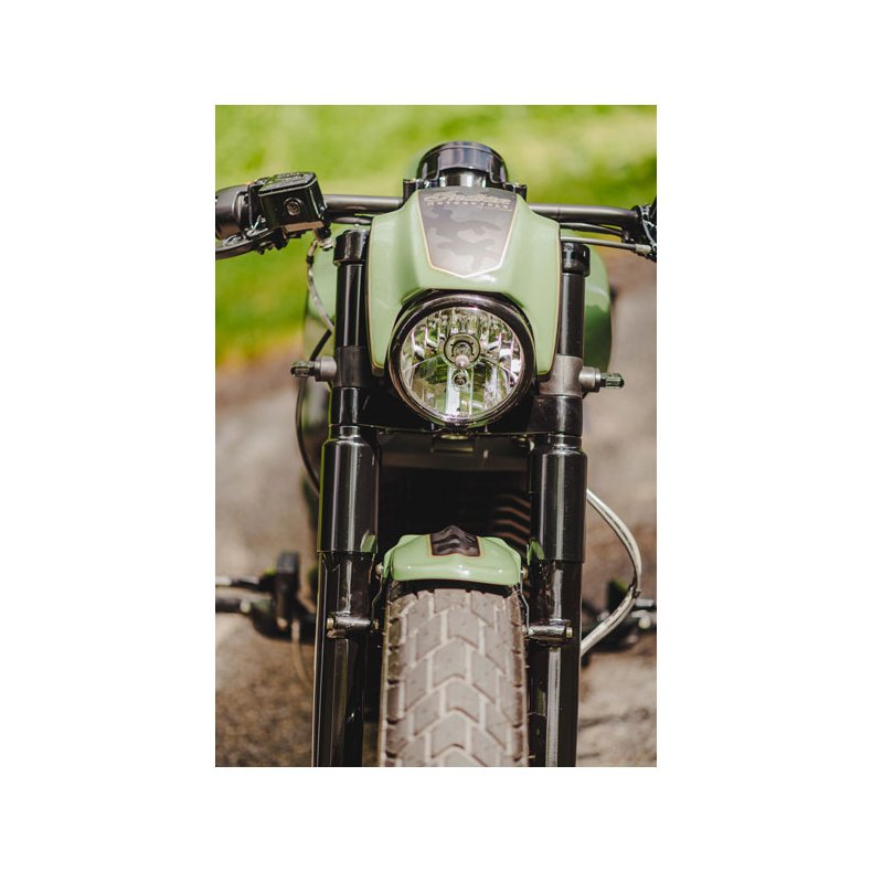 CULT-WERK, FRONT FENDER "OLD SCHOOL". GLOSS BLACK, scout