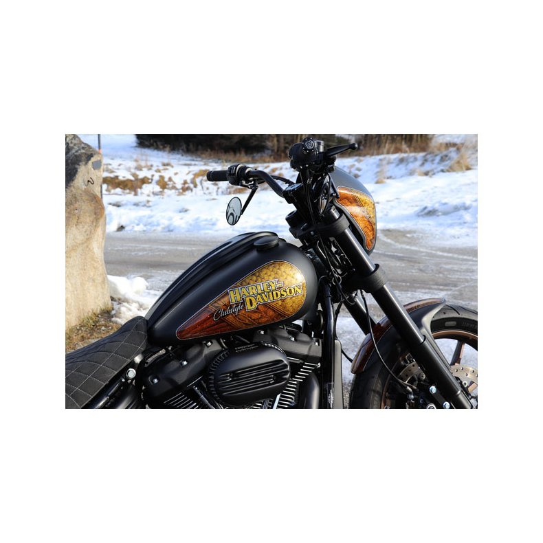 CULT-WERK, DASH COVER. GLOSS BLACK M8