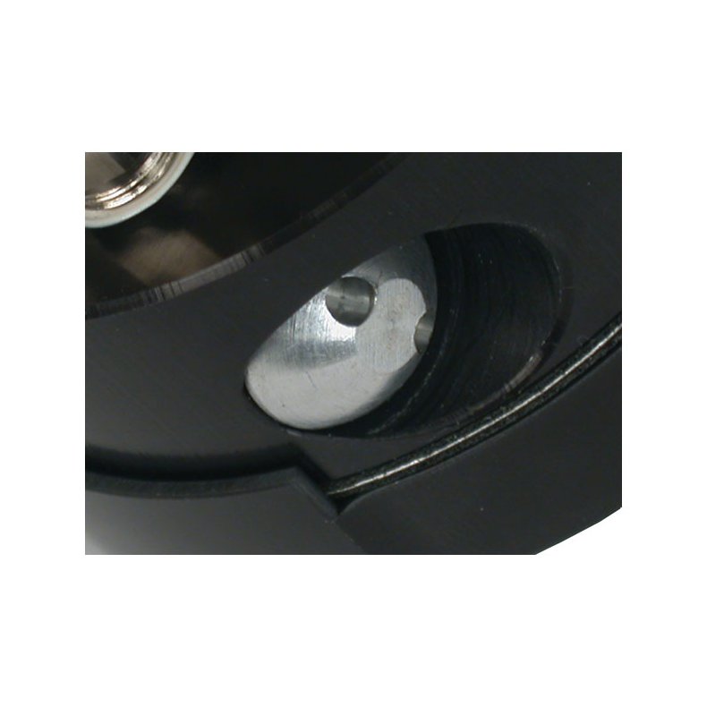 JAGG, OFFSET OIL FILTER ADAPTER, BLACK WITH THERMOSTAT 