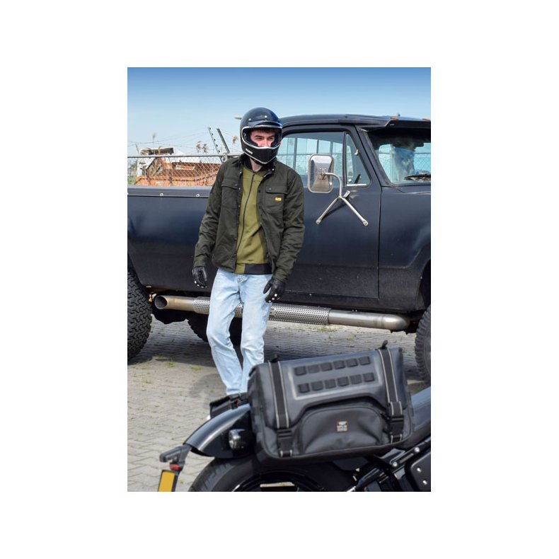 Roeg Chris overshirt. Army wax 