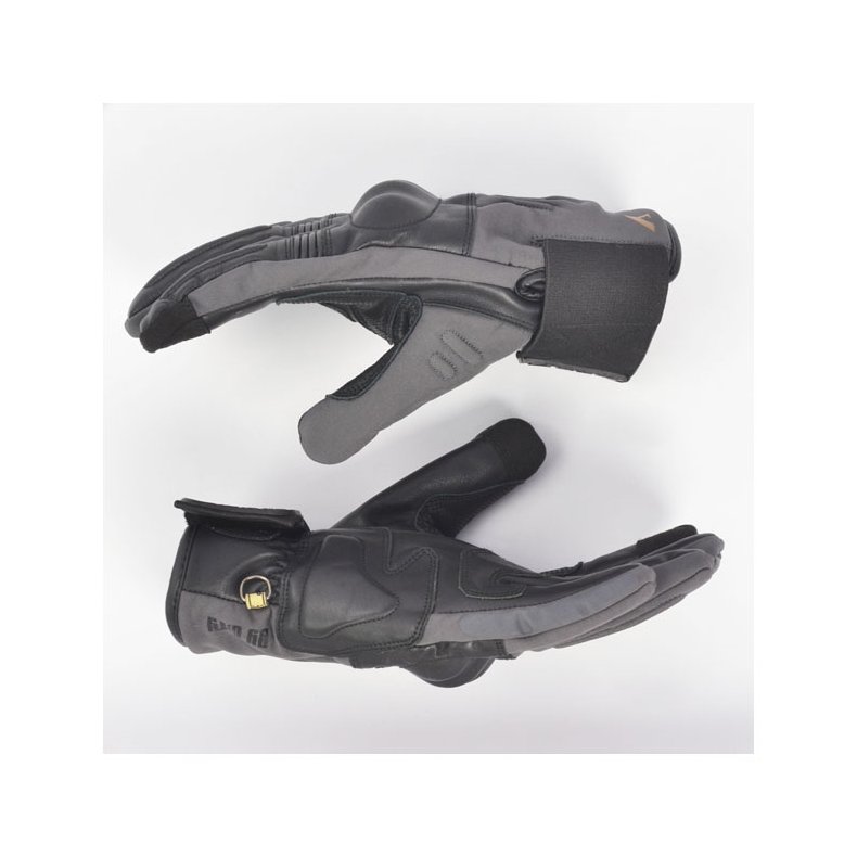 BY CITY ARTIC GLOVE GREY The By City 