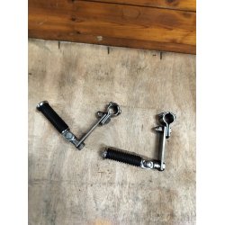 1" hul i beslag, arm 10cm. har vre monteret p stivstel som rear mounts.