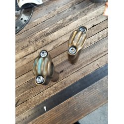 messing risors til 1" styr 1/2" unc gevind til bolte. hjde op til center v styr. 11,3 cm.