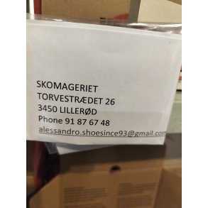 Dette er en  RW godkendt skomager med alle de originale reservedele.