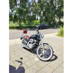 harley davidson xl 883 custom. 2010. km 75500.