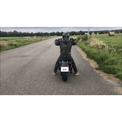 UNDER FENDER LICENSE PLATE HOLDER HARLEY Dyna: 13-17 FXDB Street Bob; 16-17 FXDLS Street Bob