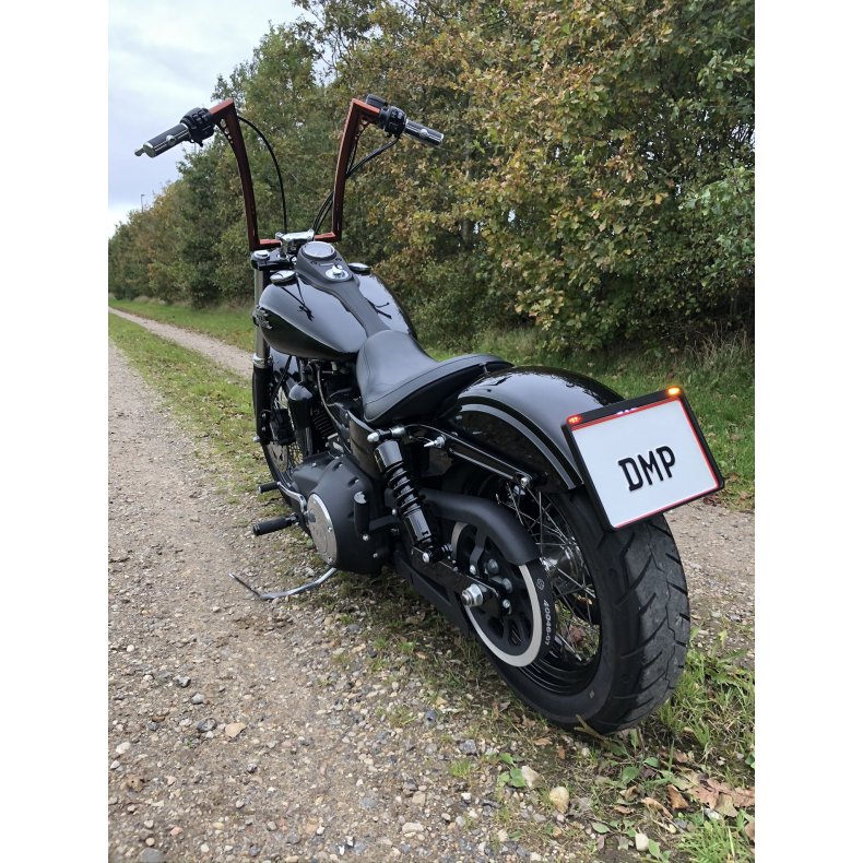 DMP monteringsklods large til nummerplade.