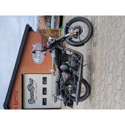 Royal Enfield 350 Classic.  km 21365. rgang 2023.