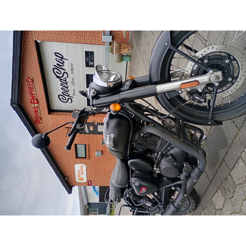 Royal Enfield 350 Classic.  km 21365. rgang 2023.