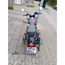 Royal Enfield 350 Classic.  km 21365. rgang 2023.