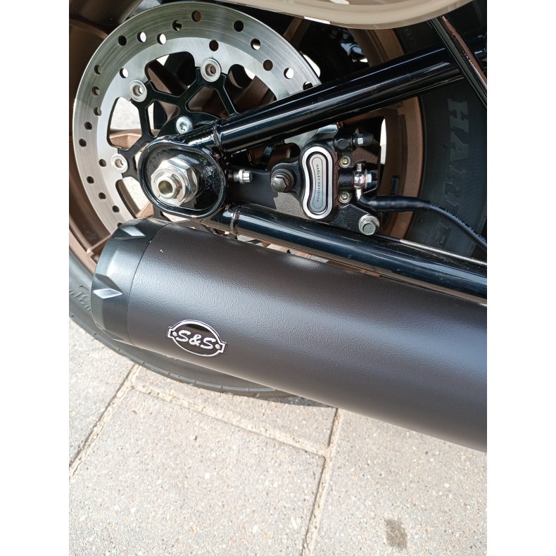 Harley Davidson, Fxlrst, Low Rider St. Reg. 24. Januar 2025, km1624.