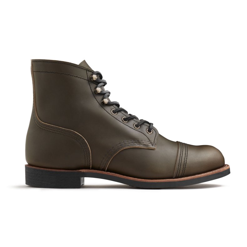 RED WING SHOES  IRON RANGER STYLE NO.S 8078
