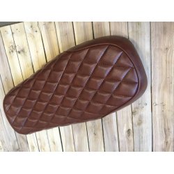 DIAMOND STITCH BRAT SDE BROWN 65