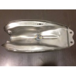 FUEL TANK WITH ACCESSOIRES TYPE 4