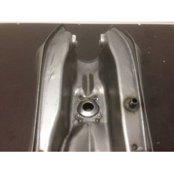 HONDA CB STYLE FUEL TANK WITH ACCESSOIRES TYPE 9