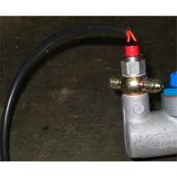 BANJO BOLT MED BREMSELYKONTAKT