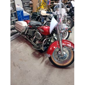 Harley Davidson Fl1200  1970.   89999kr