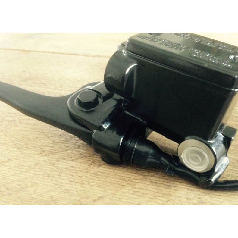 Master Cylinder Universal Black Type