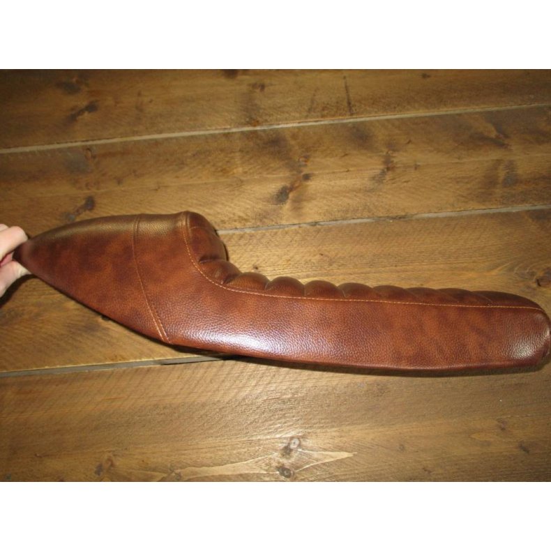 SR400 SR500 STYLE SR SDE TUCK 'N ROLL BROWN 64