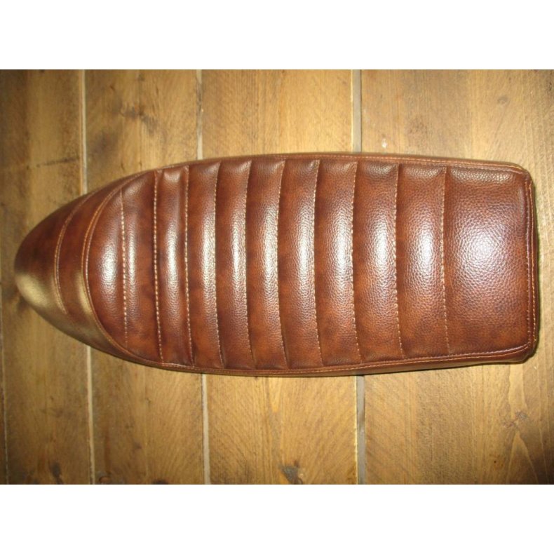 SR400 SR500 STYLE SR SDE TUCK 'N ROLL BROWN 64