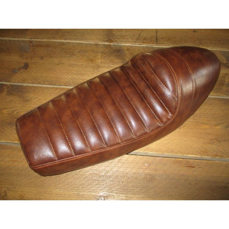 SR400 SR500 STYLE SR SDE TUCK 'N ROLL BROWN 64