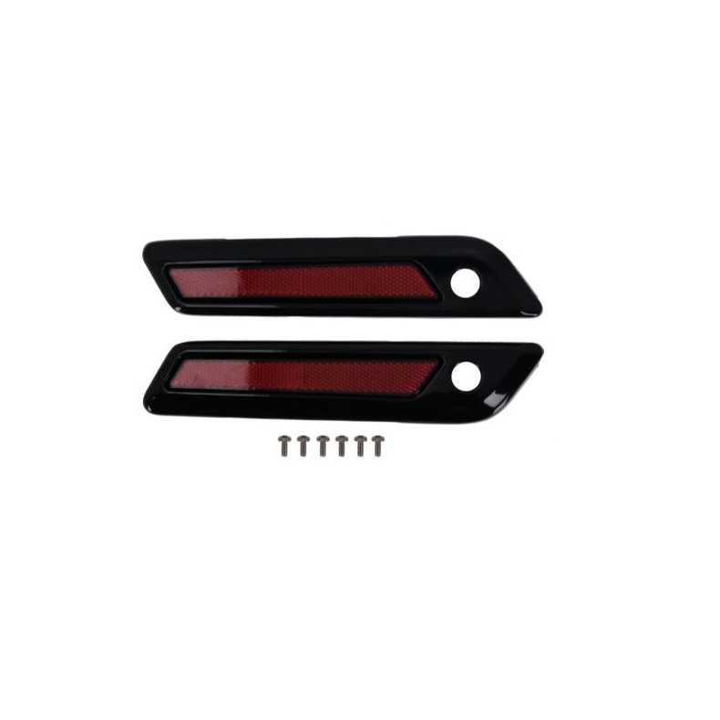 Saddlebag latch cover set.