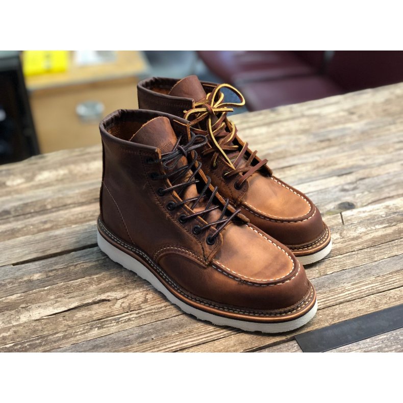 RED WING SHOES CLASSIC MOC STYLE NO. 1907