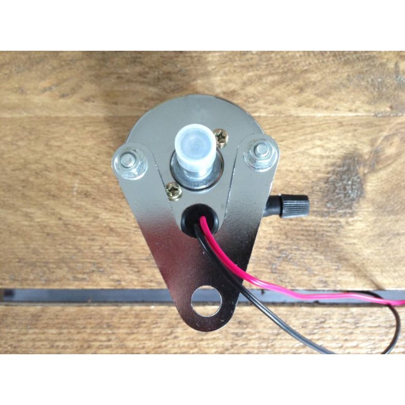 Speedometer 140 km/h + Trip Meter