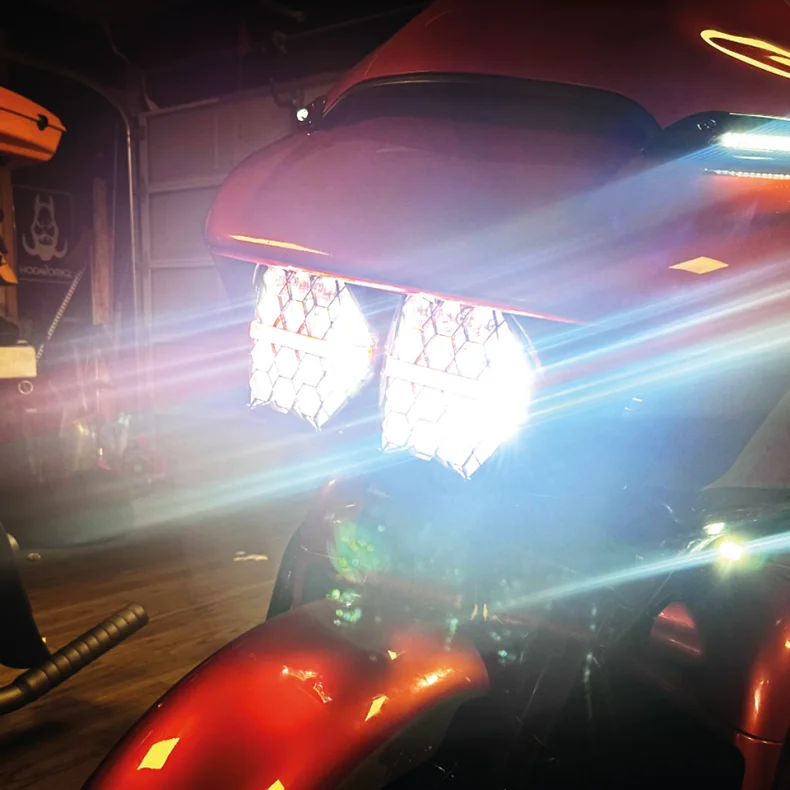 HONEYCOMB ROAD GLIDE LED HEADLIGHT UNIT